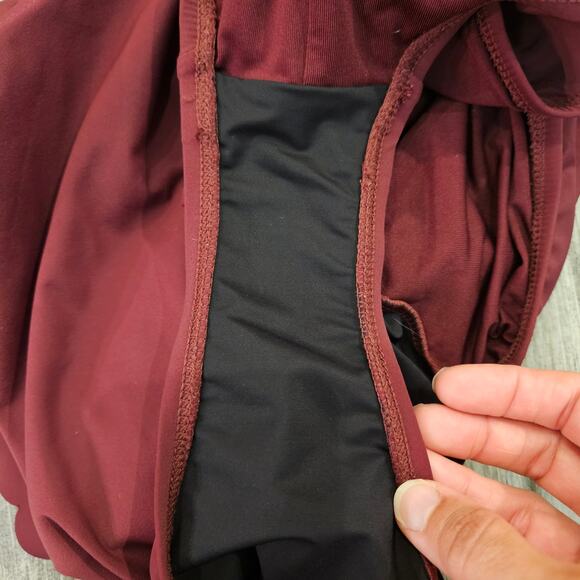 La Blanca Scalloped V-Neck One-Piece Swimsuit Women's Size 10 Maroon Lace-Up - Picture 11 of 13